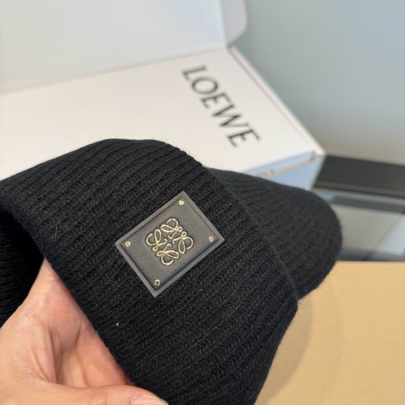 Loewe hat (719)