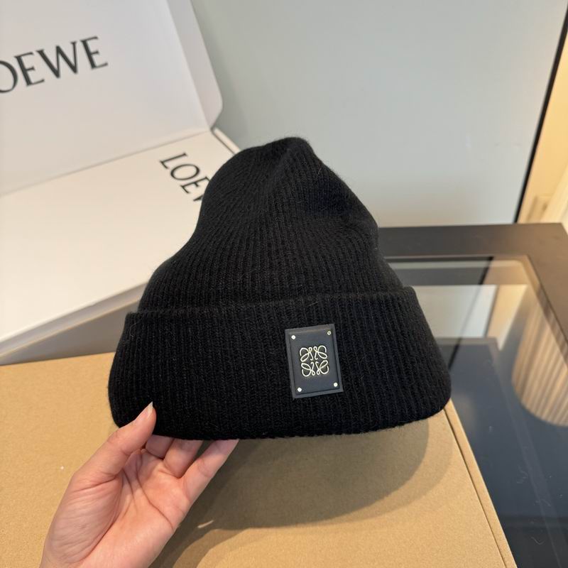 Loewe hat (720)
