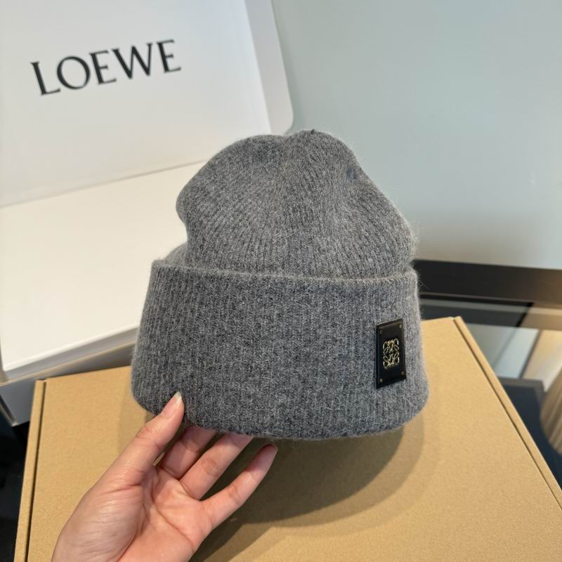Loewe hat (729)