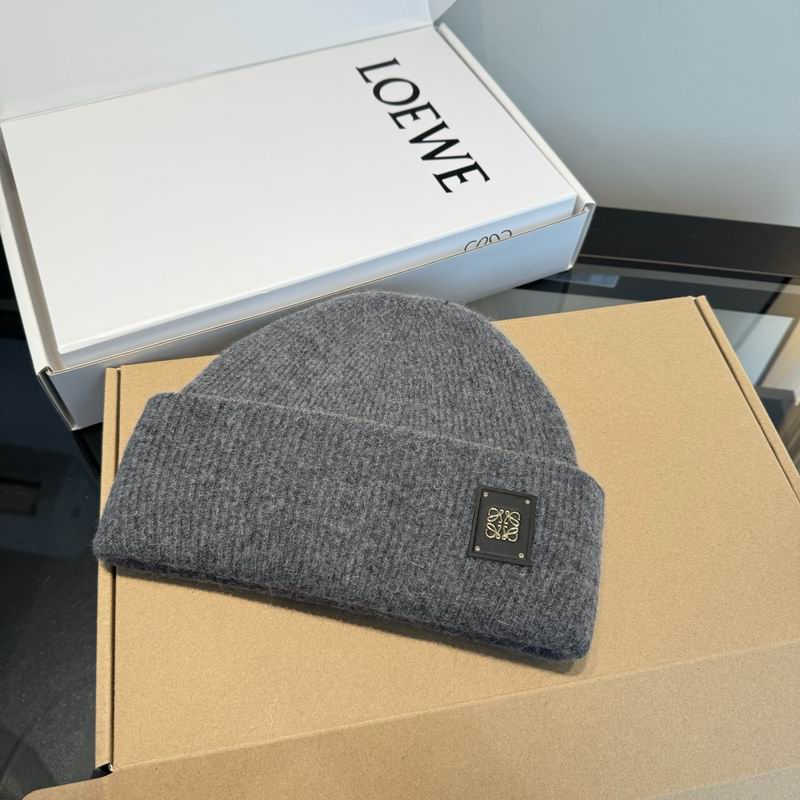 Loewe hat (733)