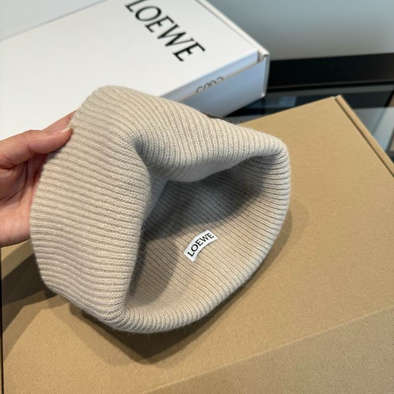 Loewe hat (735)