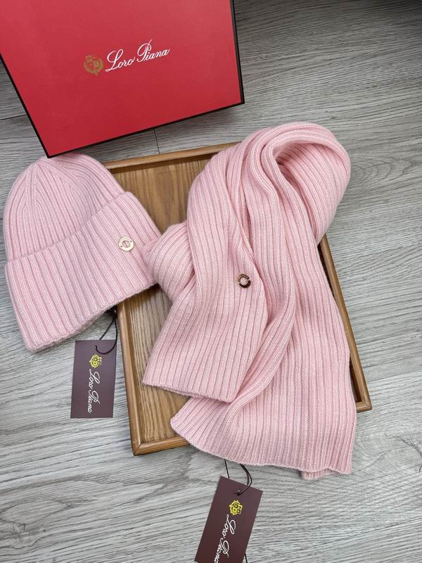 Loro Piana Scarf Hat E (101)