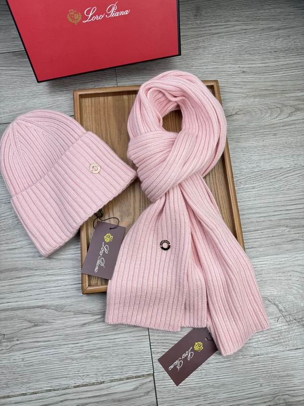 Loro Piana Scarf Hat E (102)