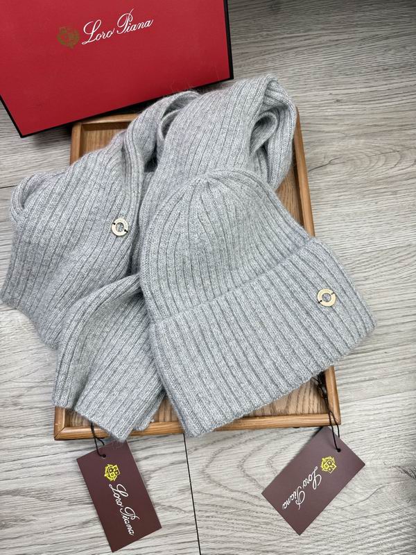 Loro Piana Scarf Hat E (109)