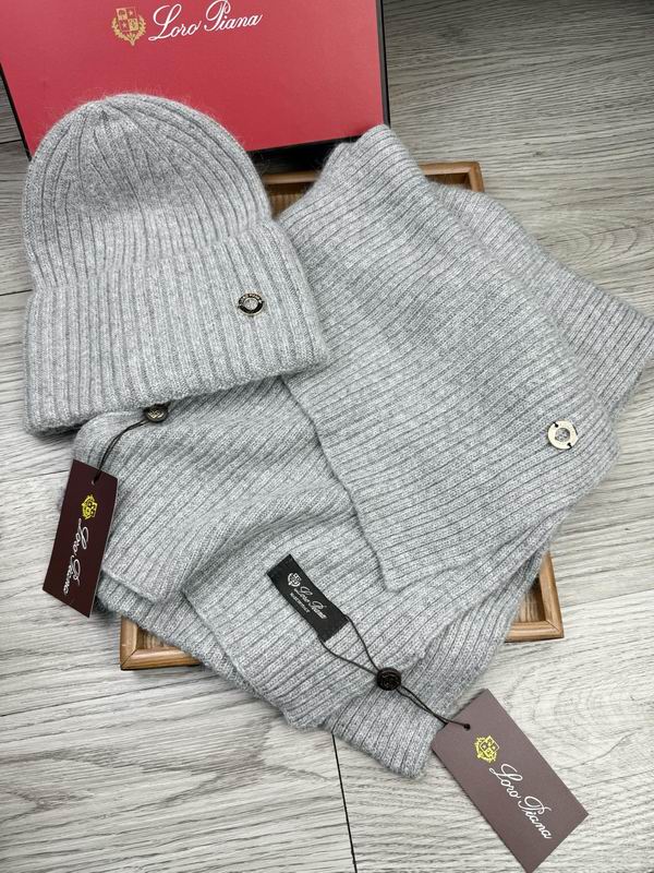 Loro Piana Scarf Hat E (114)