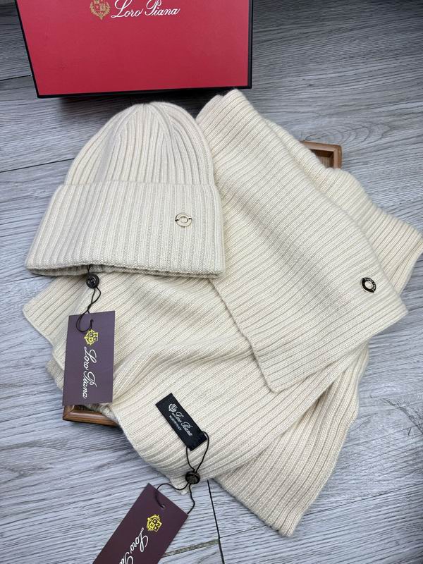 Loro Piana Scarf Hat E (131)