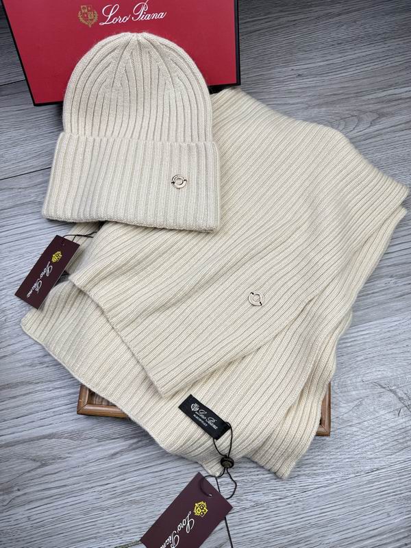 Loro Piana Scarf Hat E (132)