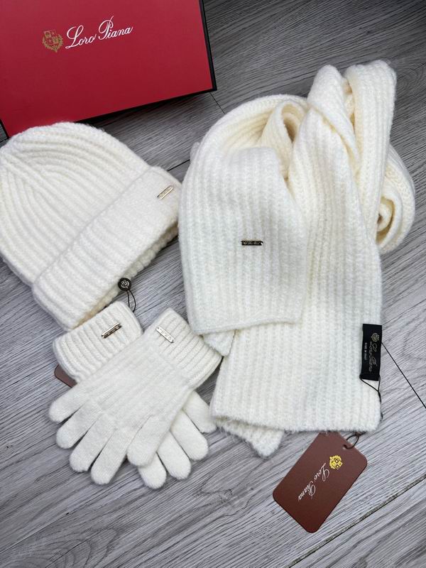 Loro Piana Scarf Hat Gloves dx (2)