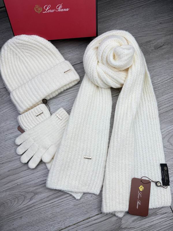 Loro Piana Scarf Hat Gloves dx (4)