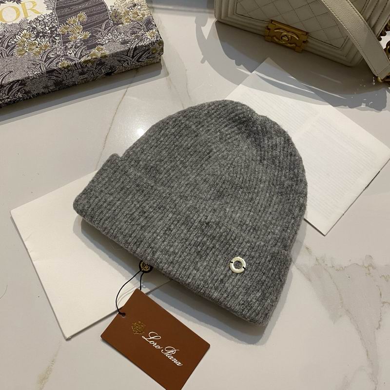 Loro Piana hat (1630)