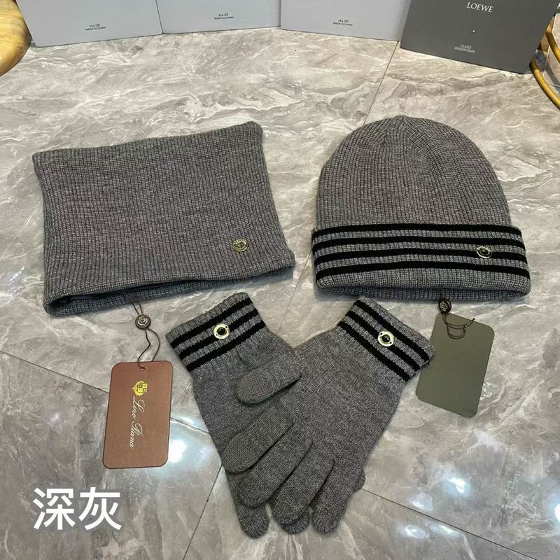 Loro Piana scarf hat gloves (6)
