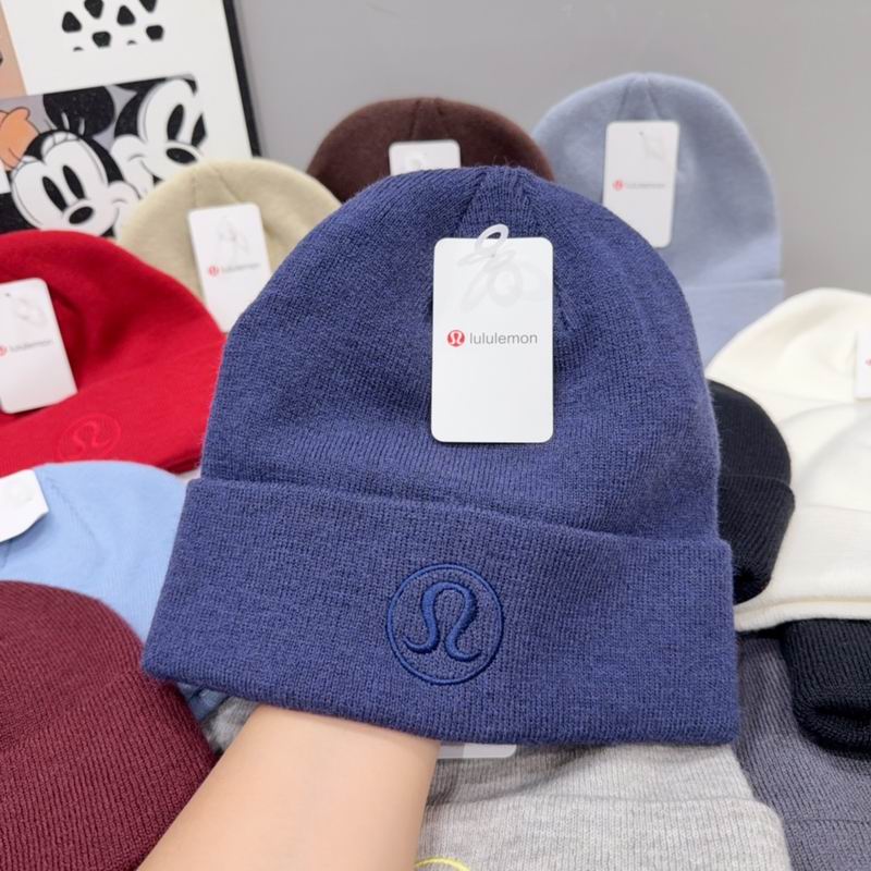Luluemon hat (143)