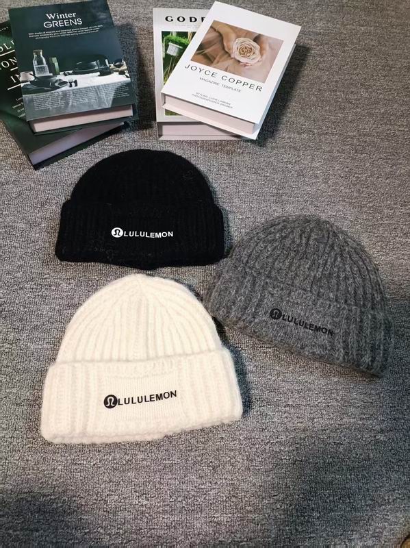 Luluemon hat dx (639)