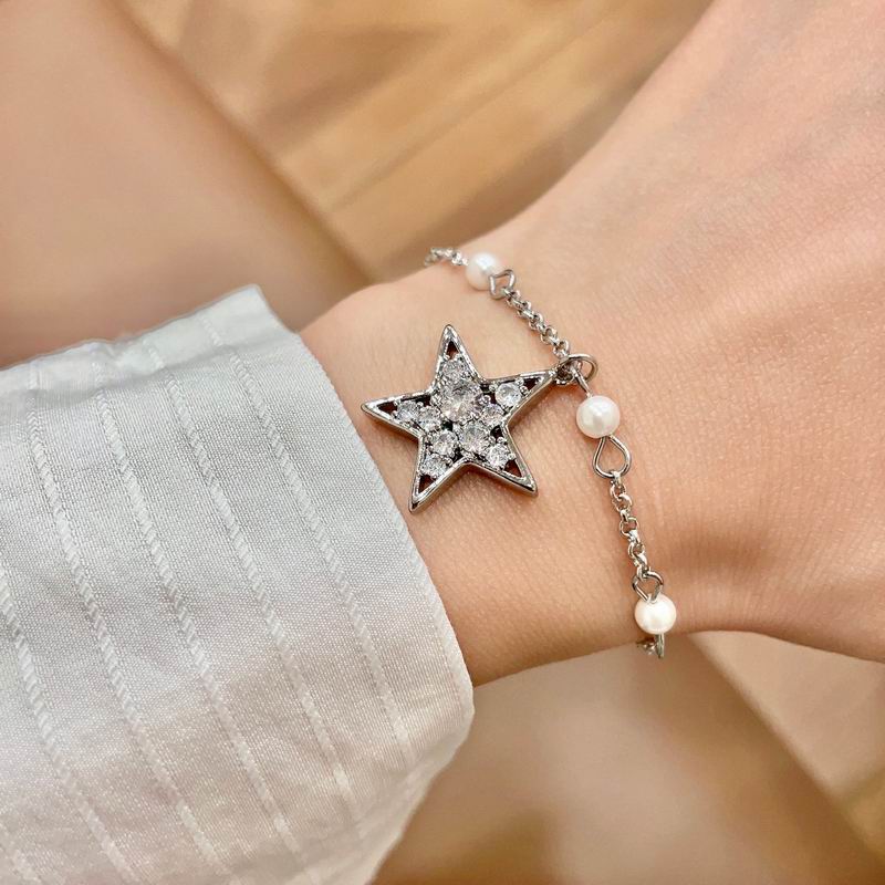 MiuMiu Bracelet 10yxq01 (1)