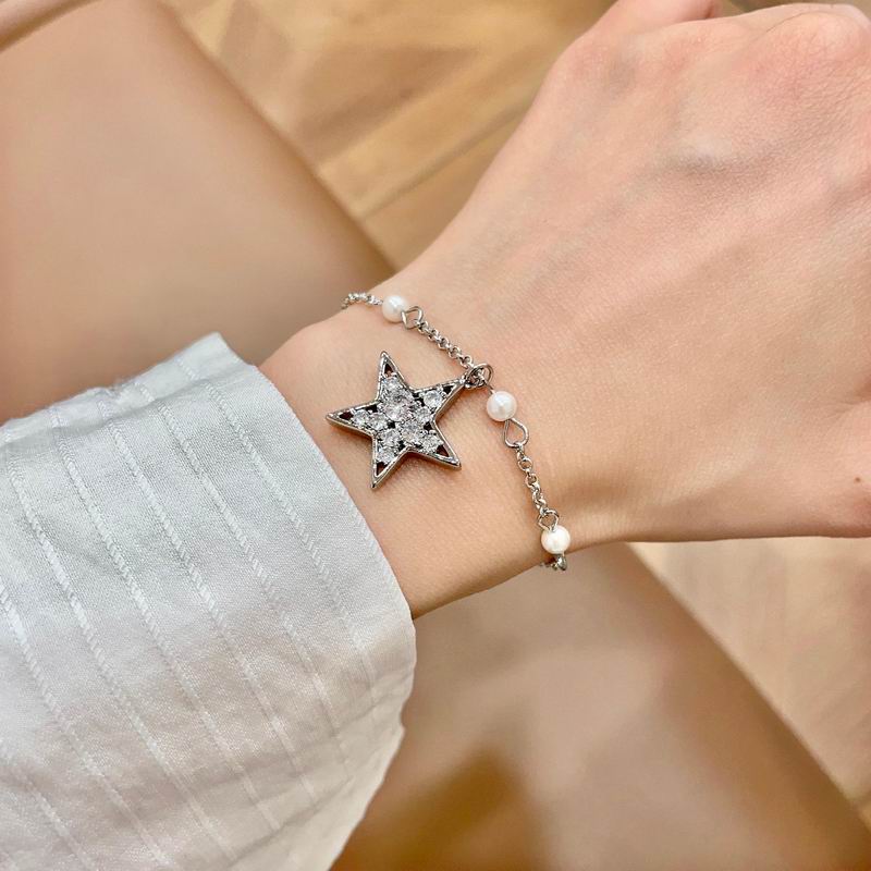 MiuMiu Bracelet 10yxq01 (2)