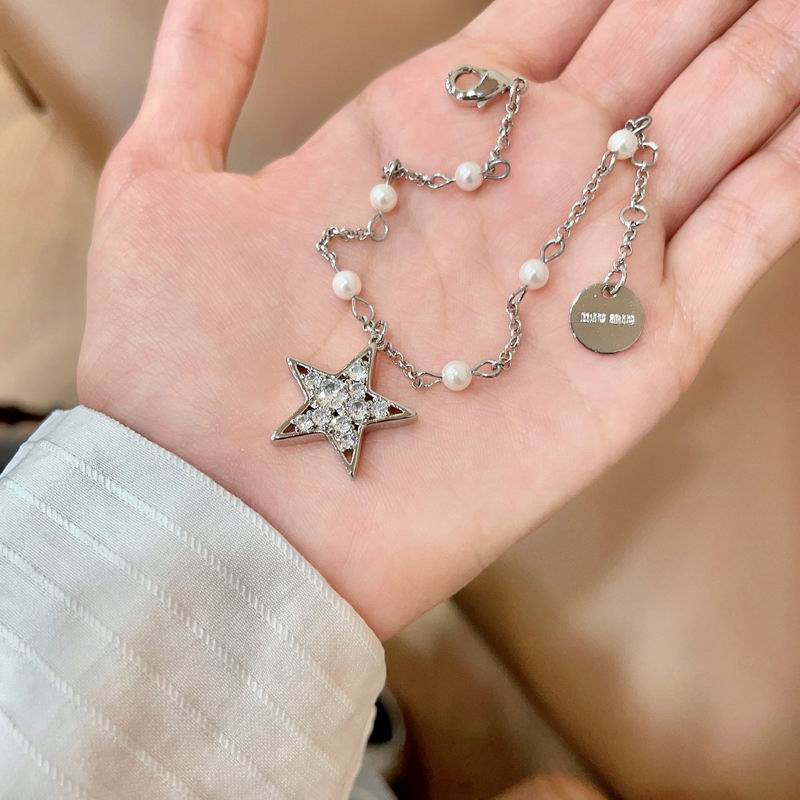 MiuMiu Bracelet 10yxq01 (4)