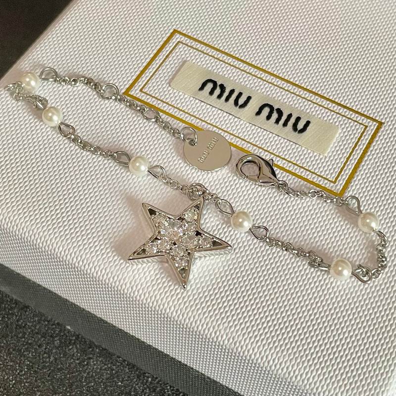 MiuMiu Bracelet 10yxq01 (7)