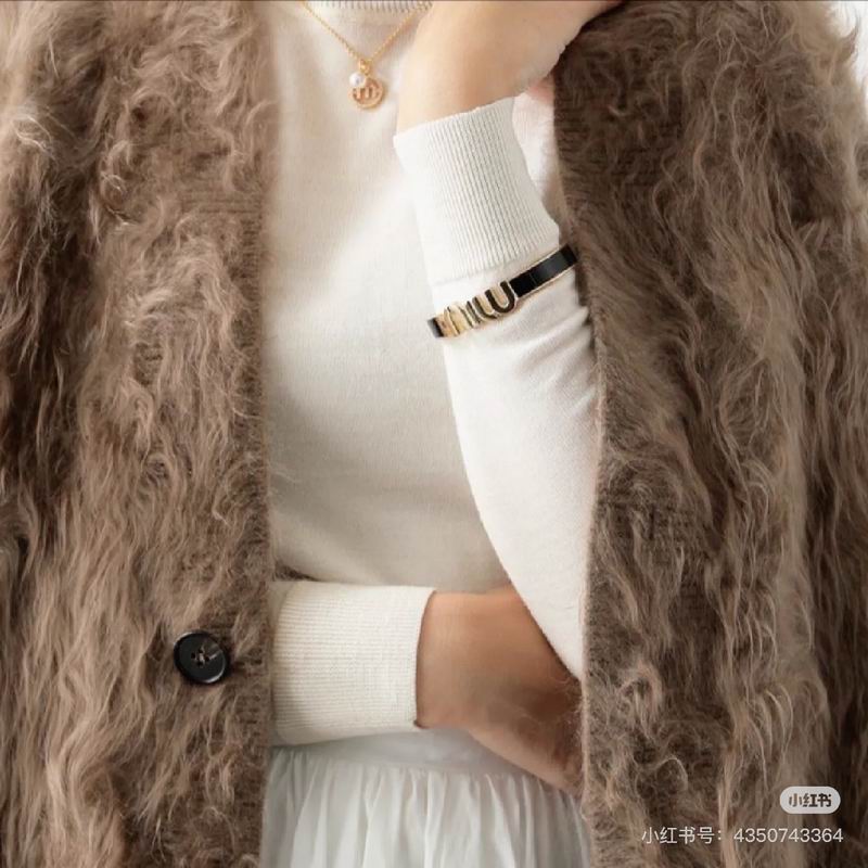 MiuMiu Bracelet 10yxq02 (4)