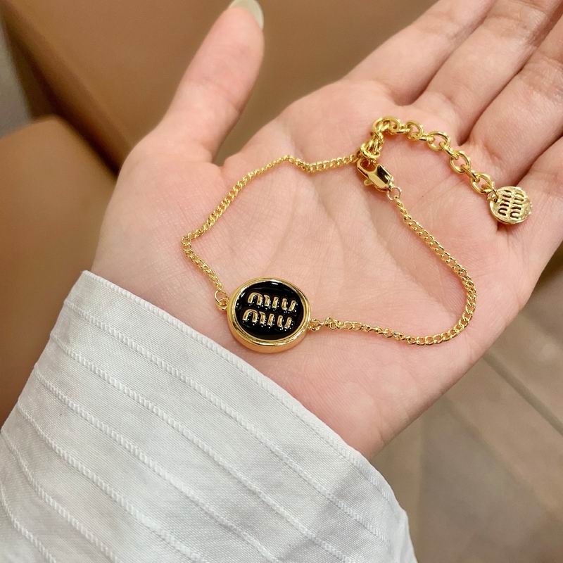 MiuMiu Bracelet 10yxq04 (4)