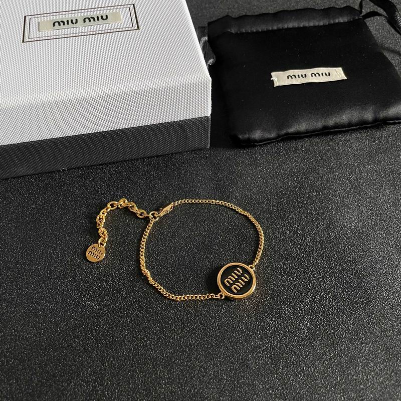 MiuMiu Bracelet 10yxq04 (6)