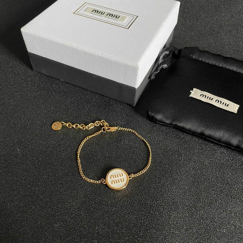 MiuMiu Bracelet 10yxq05 (5)