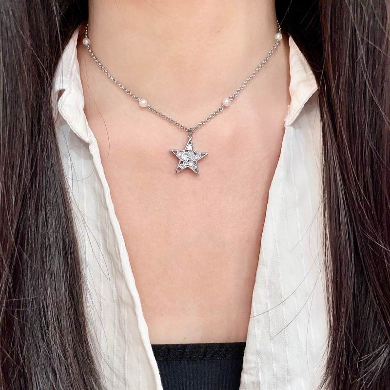 MiuMiu Necklace 10yxq02 (3)