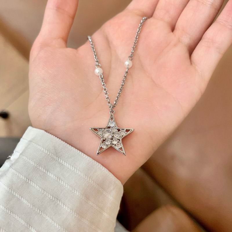 MiuMiu Necklace 10yxq02 (4)