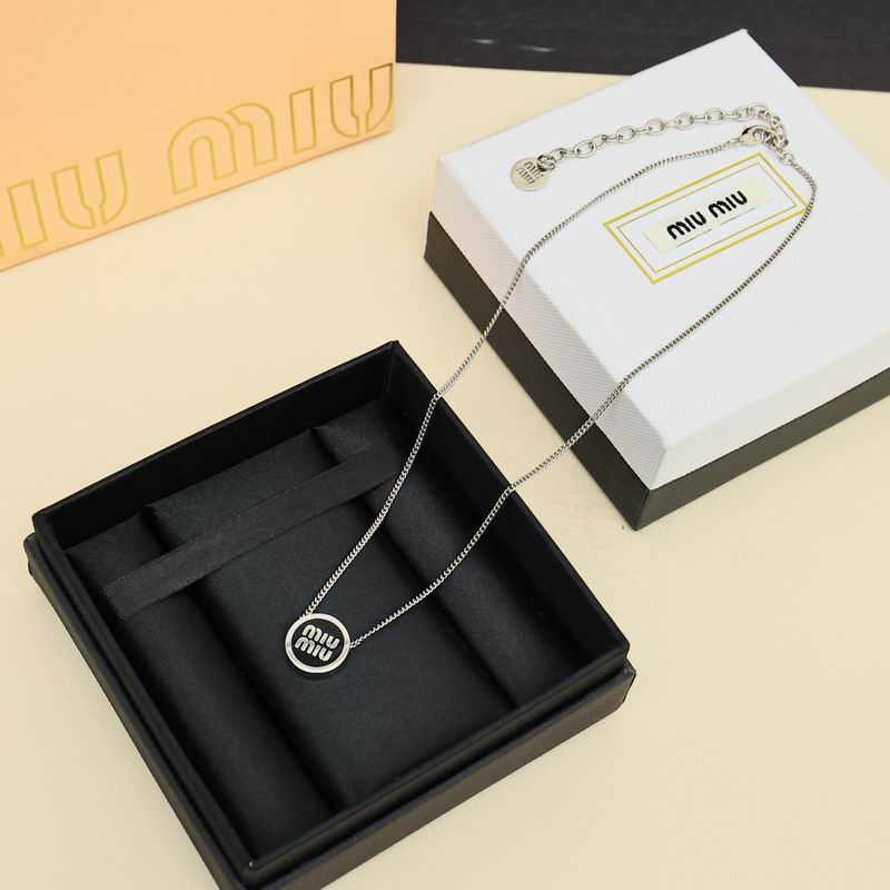 MiuMiu Necklace 10yxq03 (5)