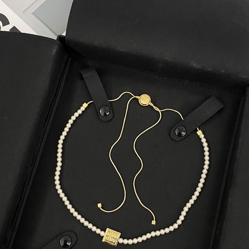 MiuMiu Necklace 10yxq09 (3)