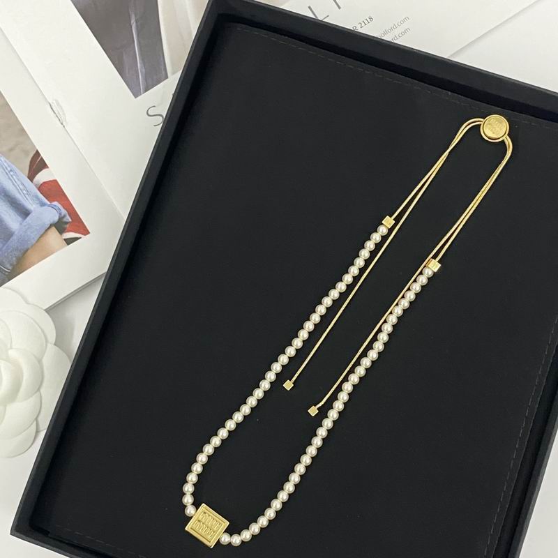 MiuMiu Necklace 10yxq09 (4)