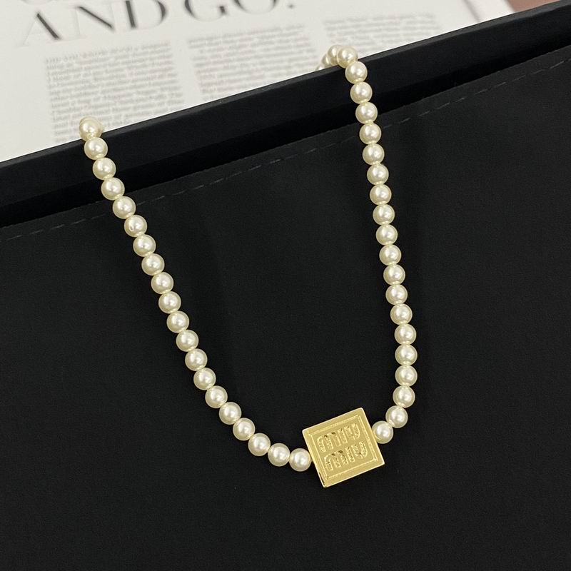 MiuMiu Necklace 10yxq09 (5)