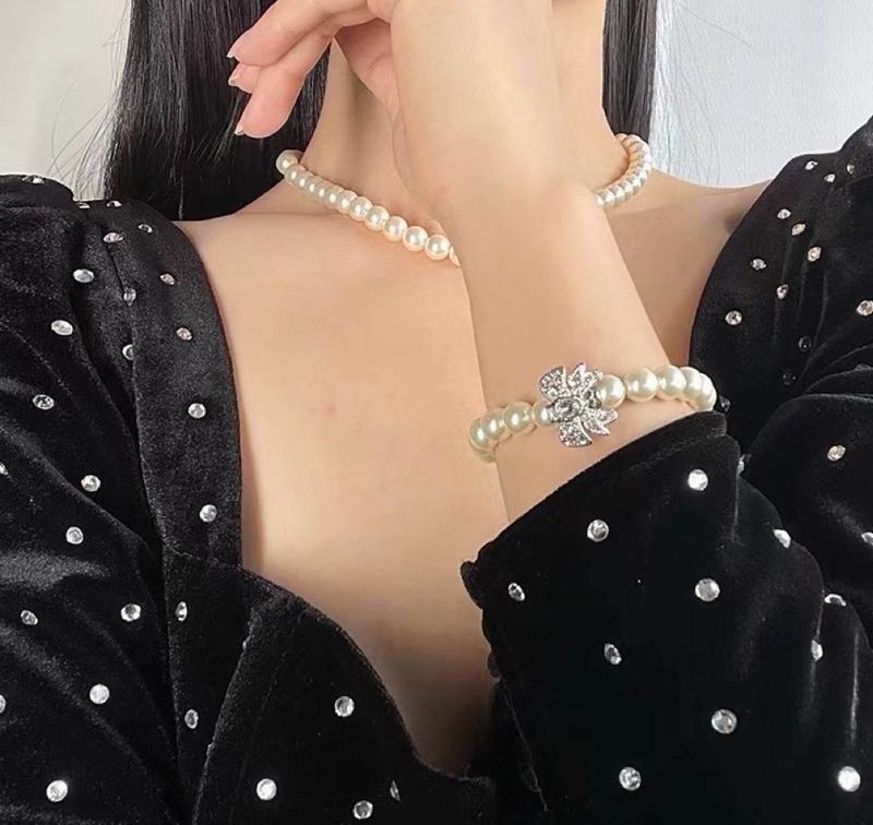 MiuMiu suits 10yxq02 (7)