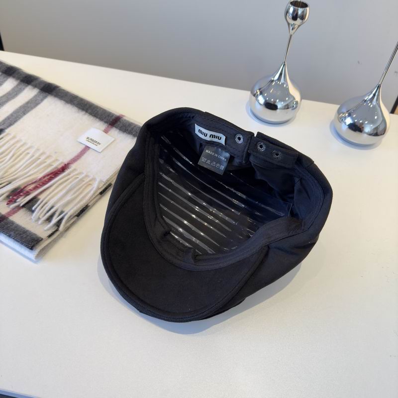 Miumiu Beret (122)