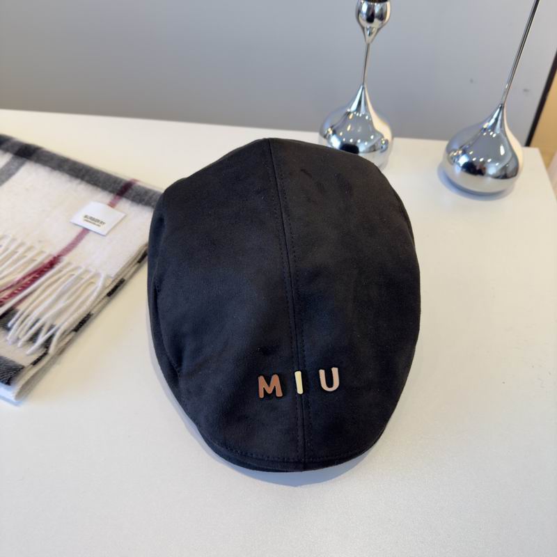 Miumiu Beret (125)