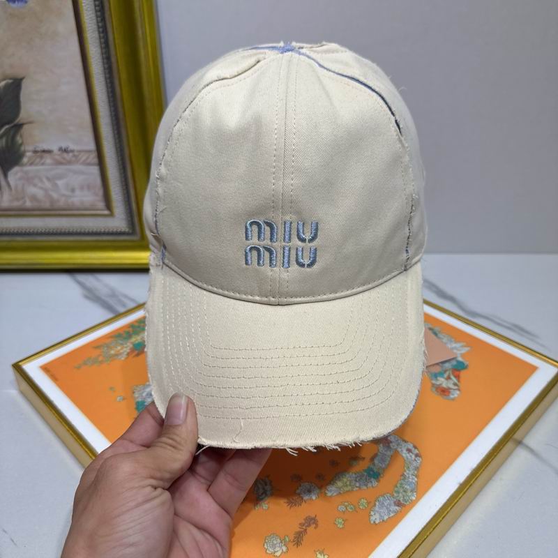 Miumiu Cap (473)