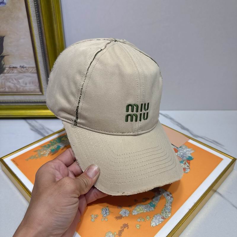Miumiu Cap (480)