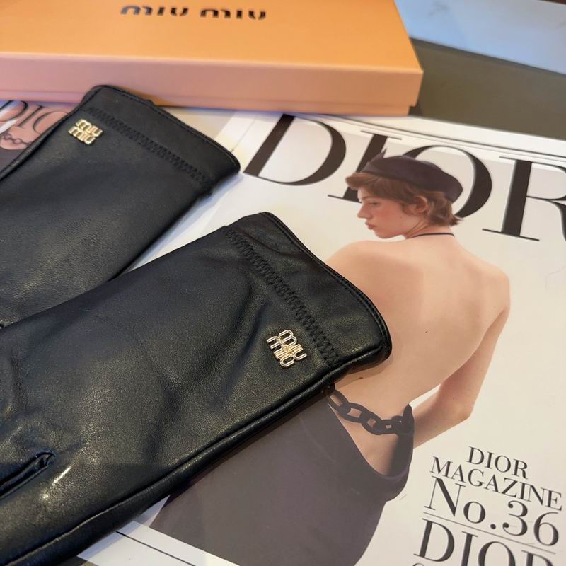 Miumiu Gloves 74 (3)