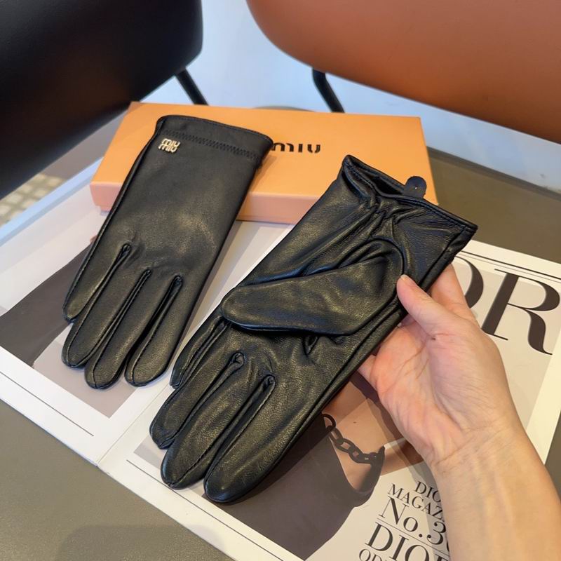 Miumiu Gloves 74 (5)