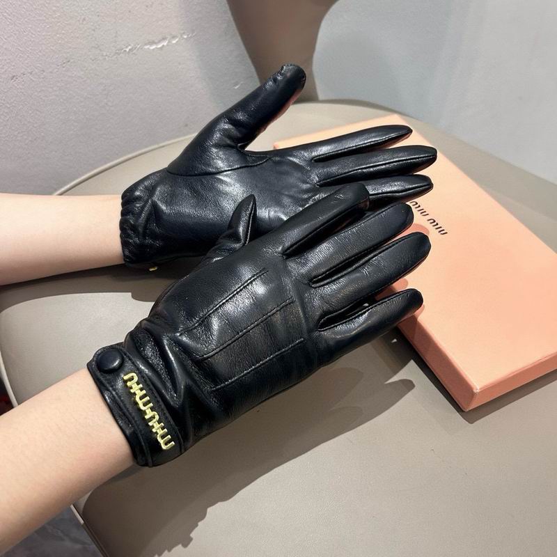 Miumiu Gloves M L 16 (1)
