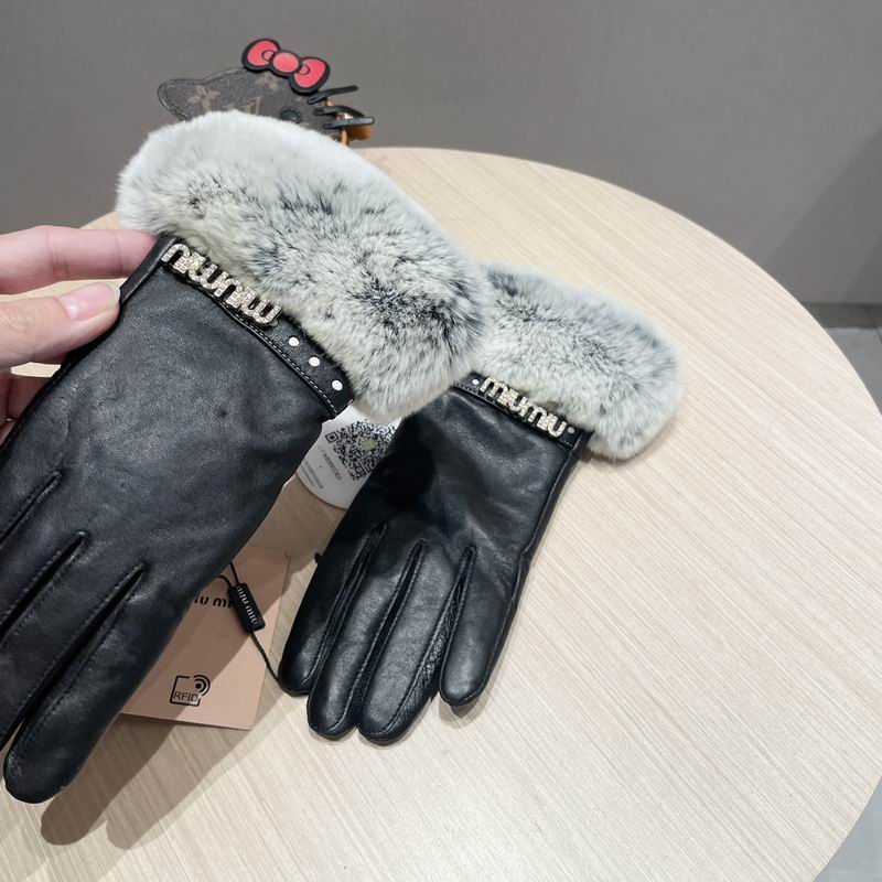 Miumiu Gloves M L 51 (5)
