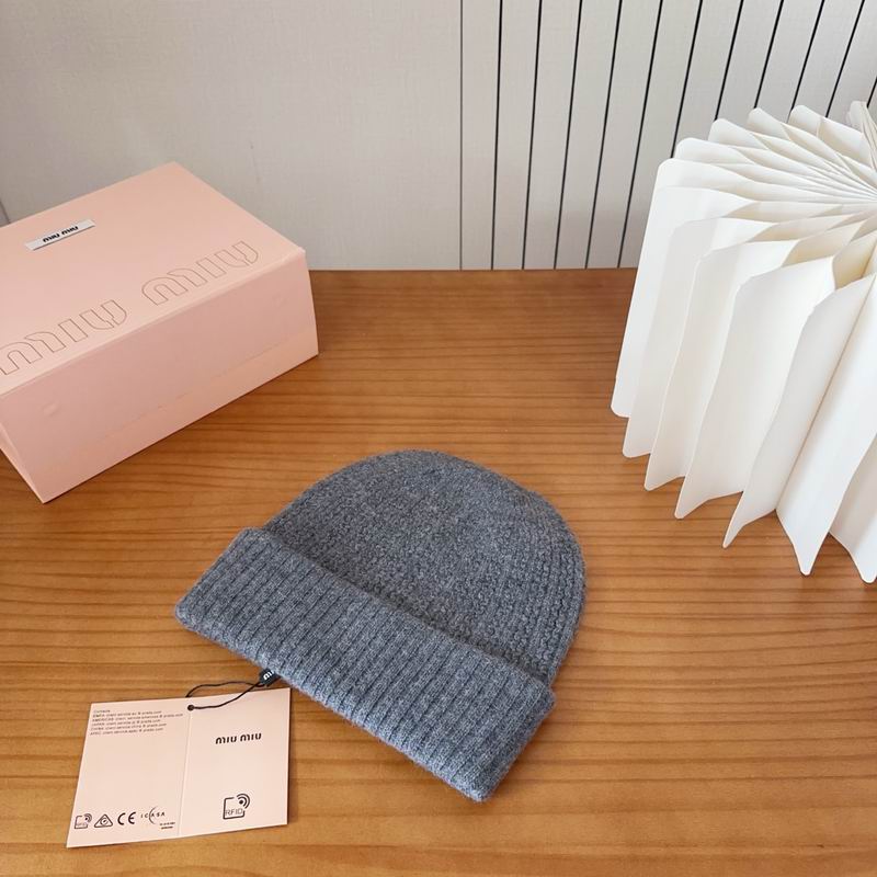 Miumiu Hat (2850)