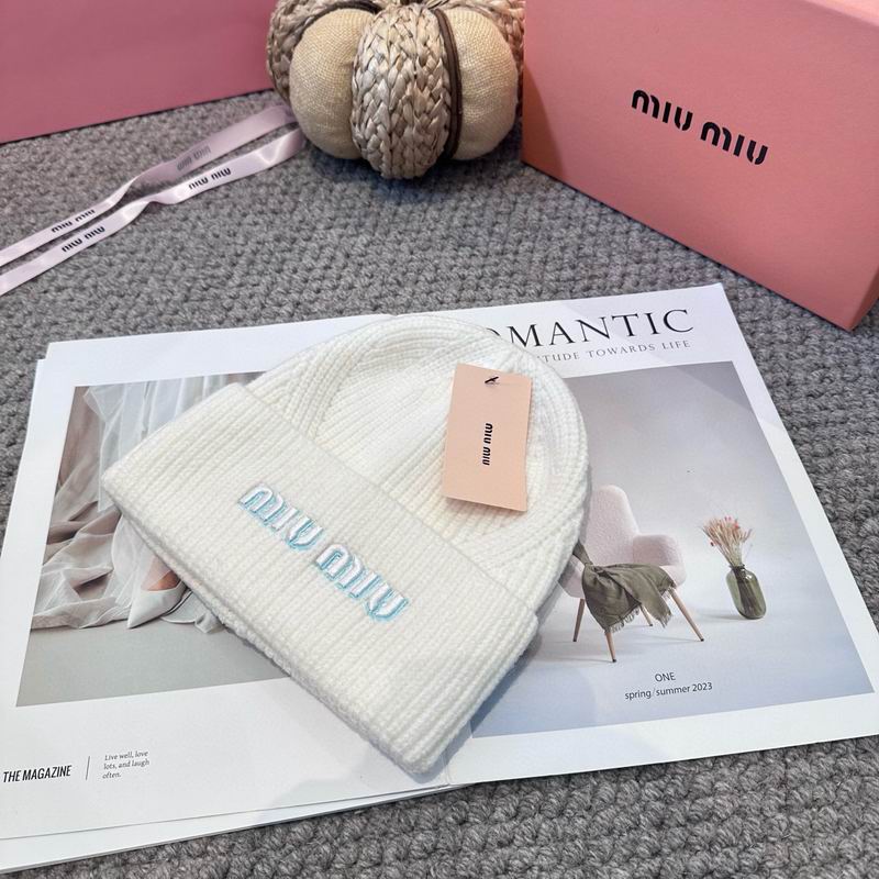 Miumiu Hat (2933)