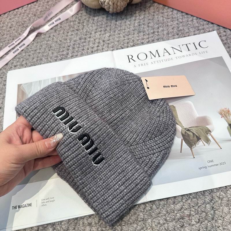 Miumiu Hat (2940)