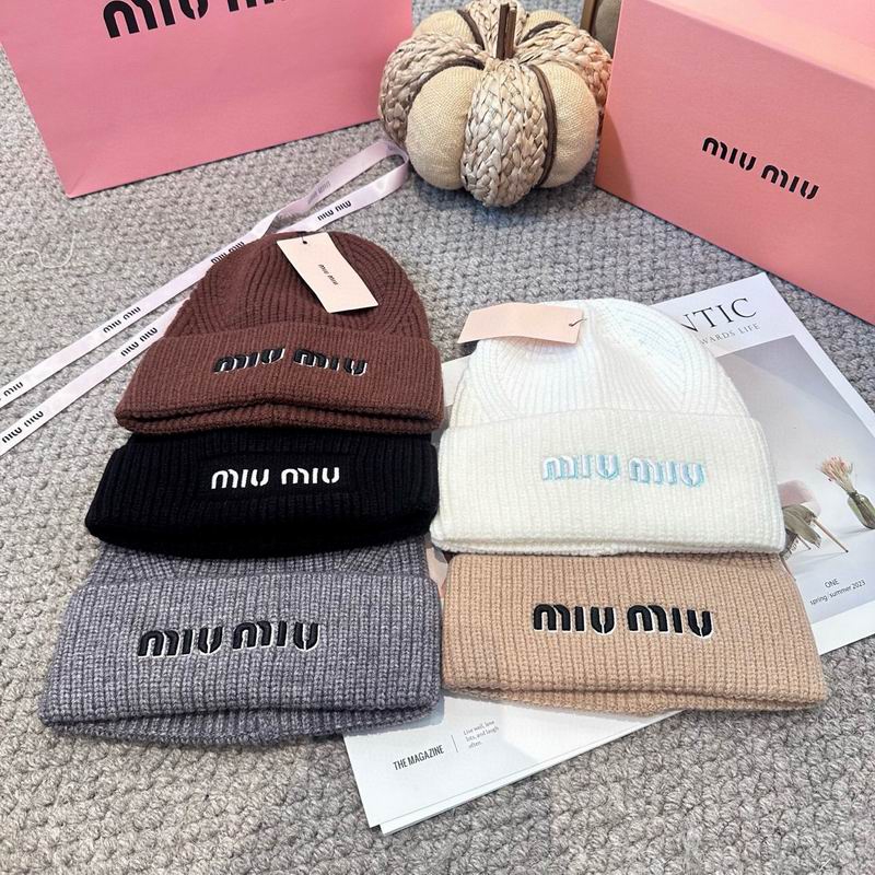 Miumiu Hat (2943)