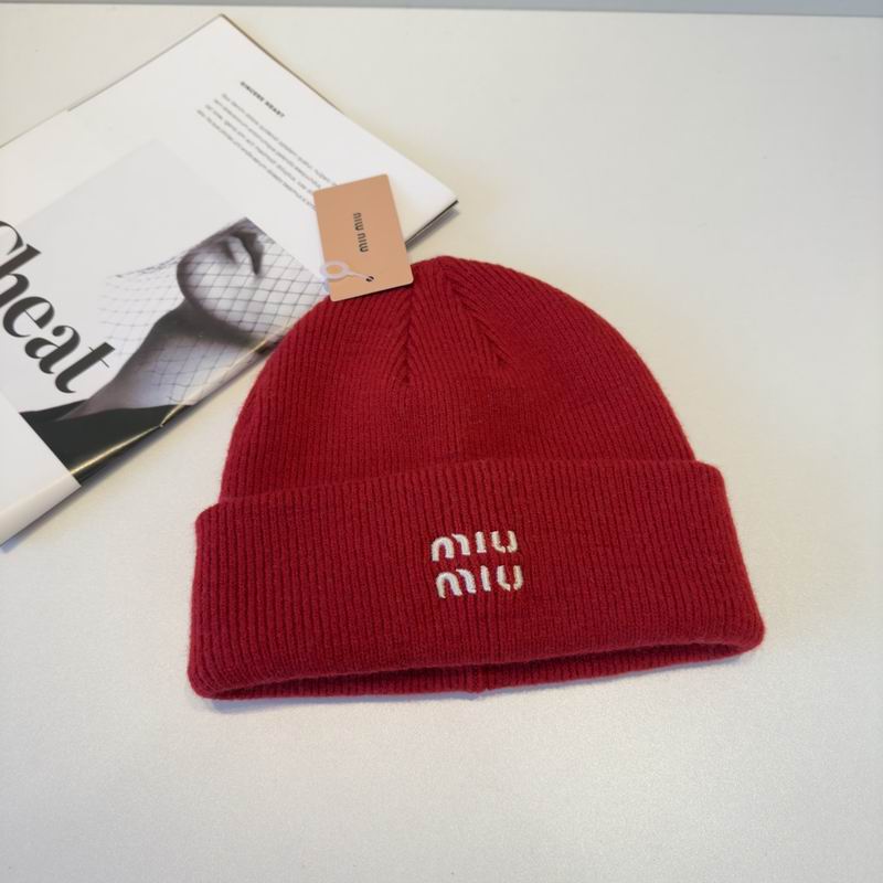 Miumiu Hat (943)