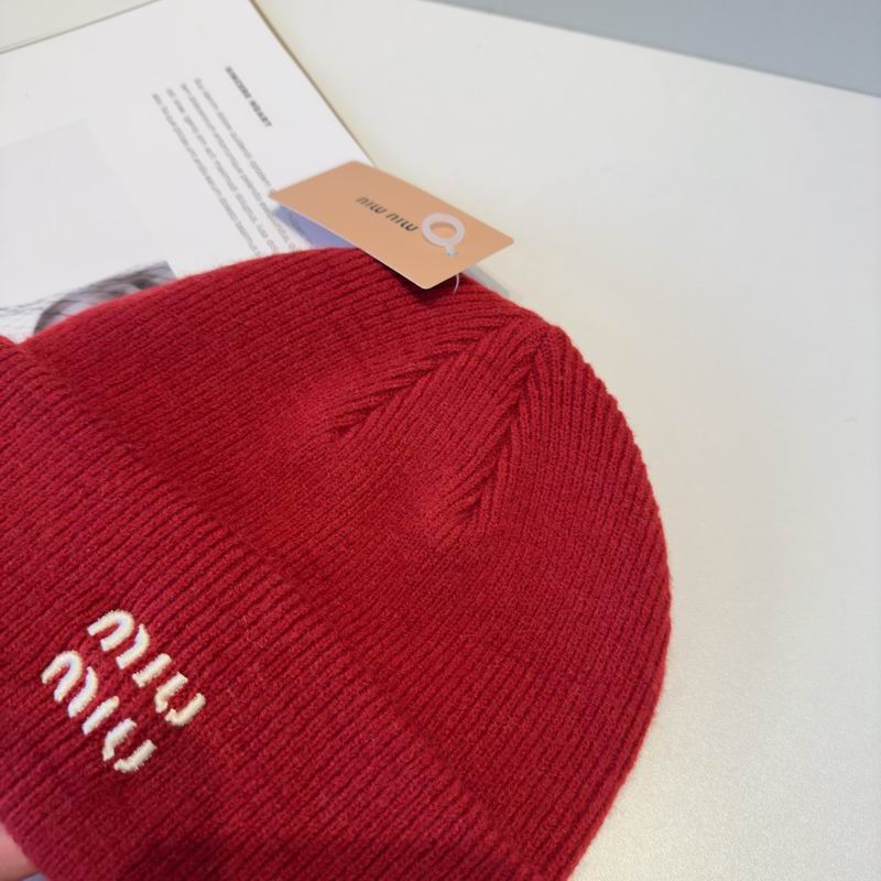 Miumiu Hat (944)
