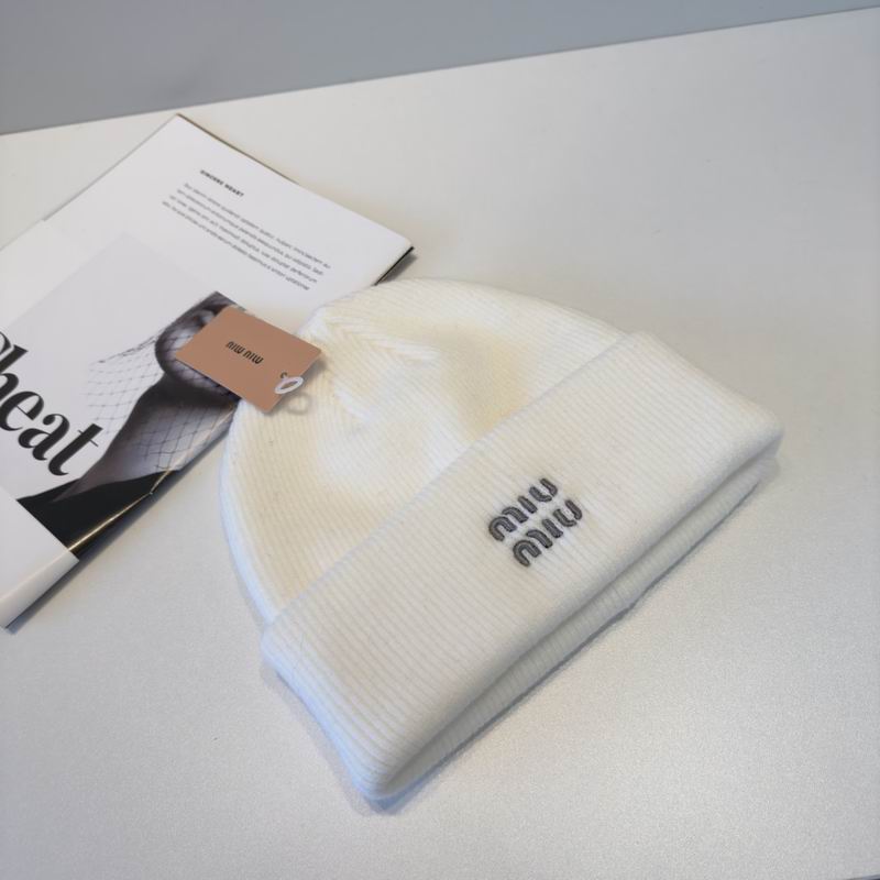 Miumiu Hat (953)