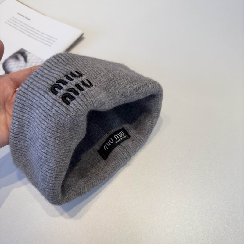 Miumiu Hat (969)