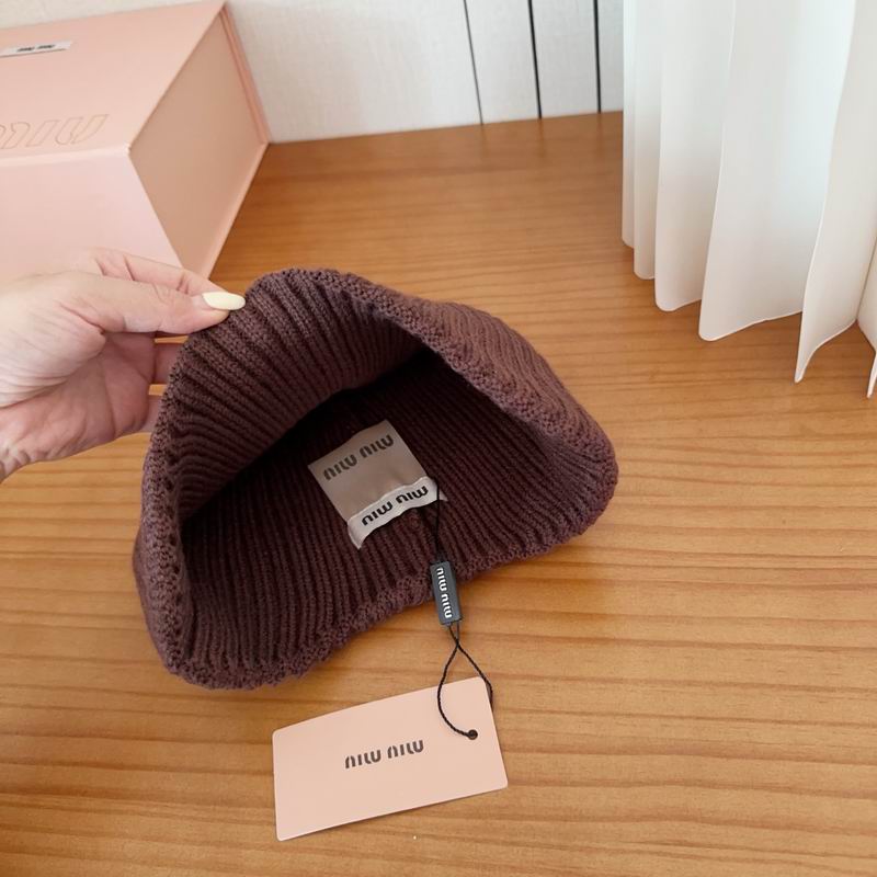 Miumiu Hat dx (1124)