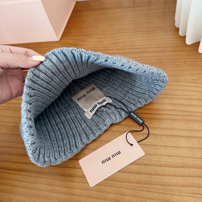 Miumiu Hat dx (1133)